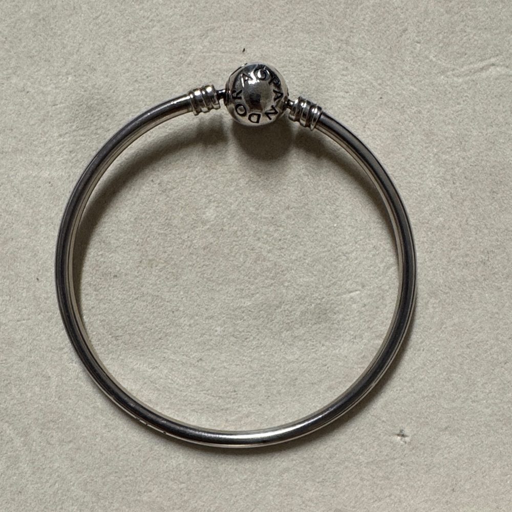 Pandora bracelet snowflake